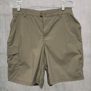 L.L. Bean Men M Khaki Performance Shorts Breathable Lightweight Cargo Pocket